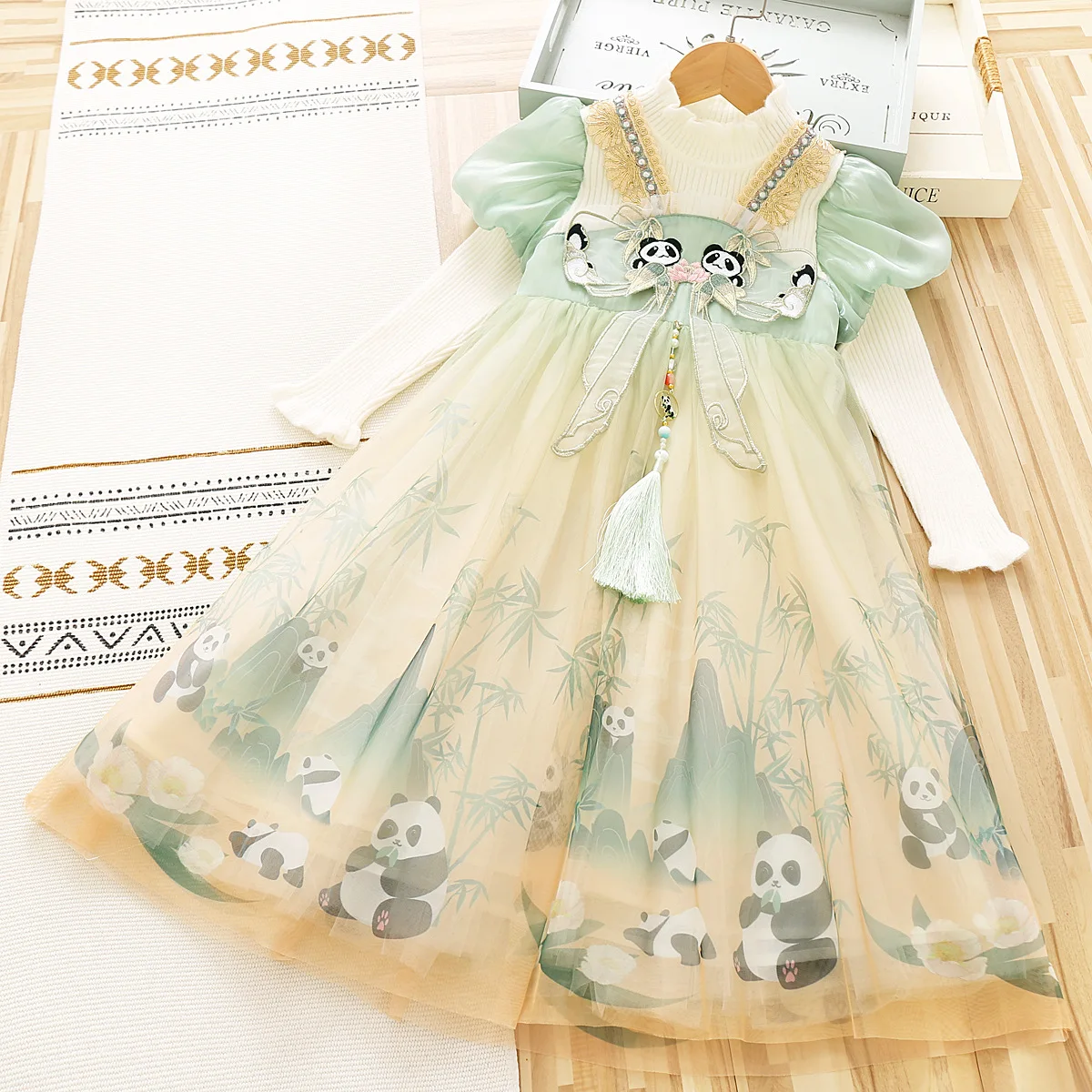Бебешка рокля в национален стил с изображение на Панда от картун 2023, Есенно-зимни дрехи Принцеси за момичета на едро Изображение 0