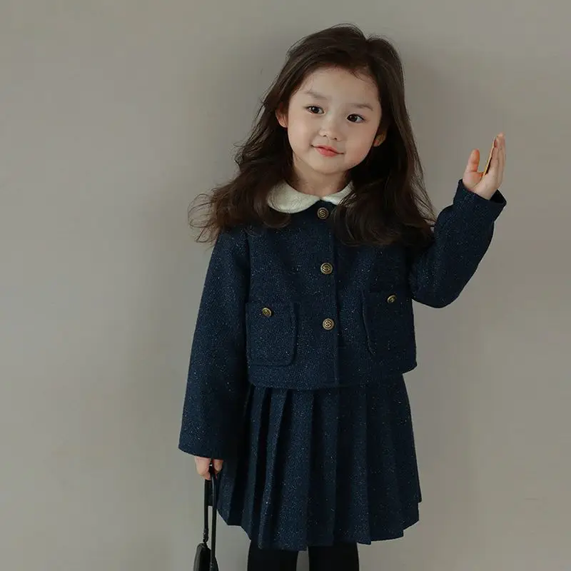 Дрехи за момичета 2023, есен-зима, елегантен дизайн, ежедневен универсална мода, корейската версия, Новият сладък комплект от две части Изображение 0