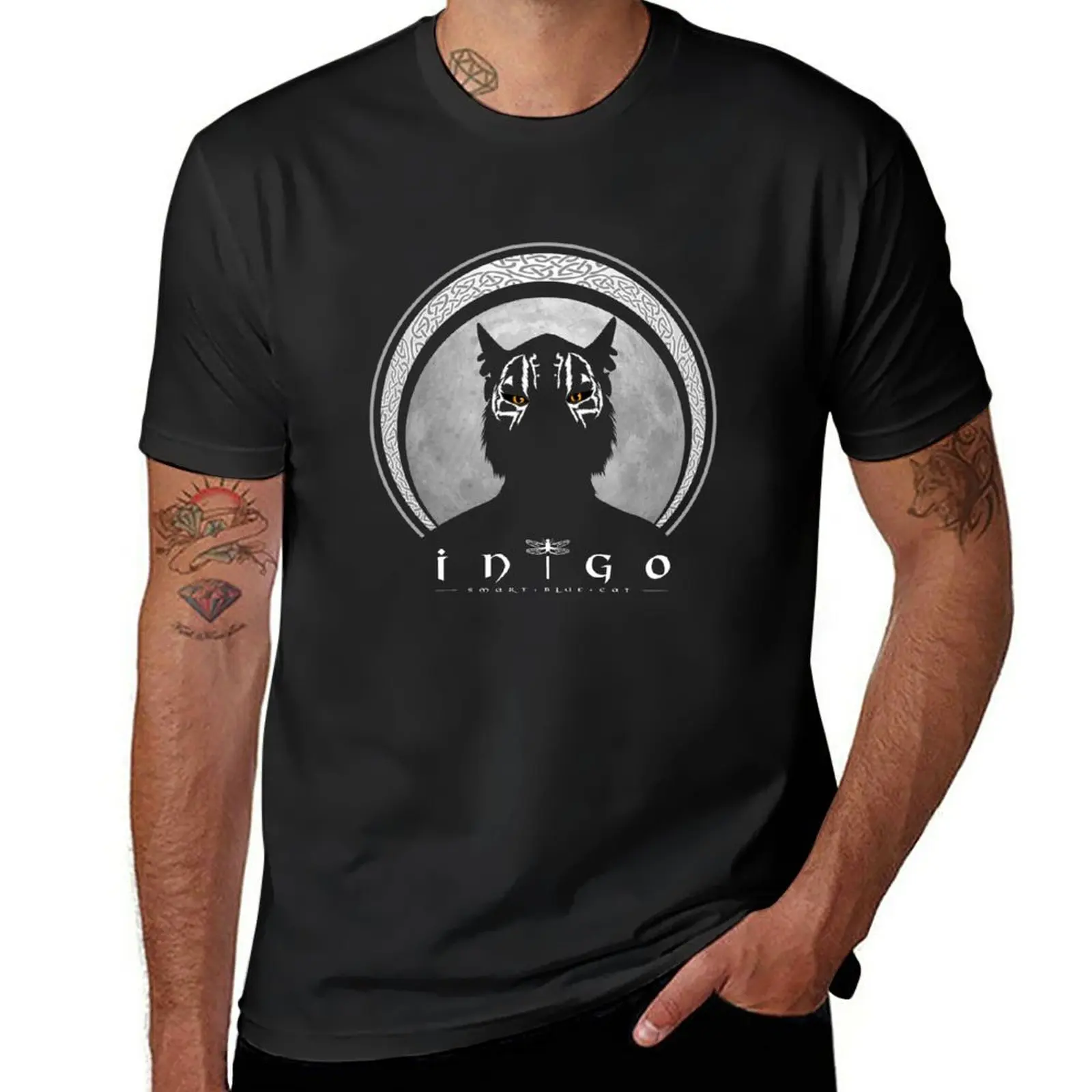 Тениска Inigo със силует (за по-тъмните нюанси), тениска new edition, графични тениски, тениски оверсайз, тениски, мъжки t-shirt модел Изображение 0