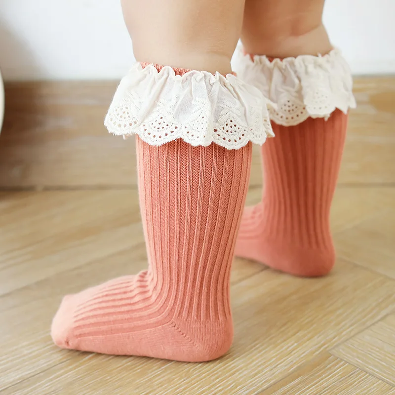 Детски Гамаши до коляното за малки момичета, Памучни Красиви дантелени чорапи, Детски пролет-есен облекло, Шарени чорапи за деца Изображение 1