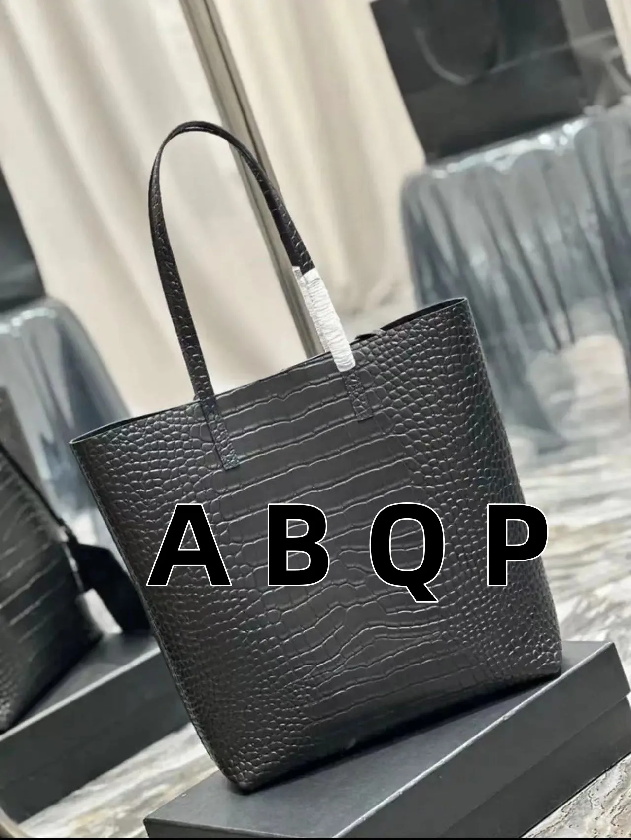 Черна чанта през рамо 2023, дамски модни брандираната чанта ABQP, Горна чанта-месинджър чанта на верига, Черна чанта-месинджър, Холщовая чанта Изображение 1