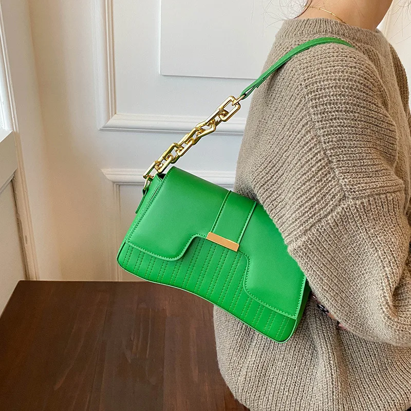 Елегантни Дамски чанти през рамо 2023, летни нови Ежедневни чанти във френски стил, всеки ден на модерни универсални чанти през рамо с капак Изображение 2