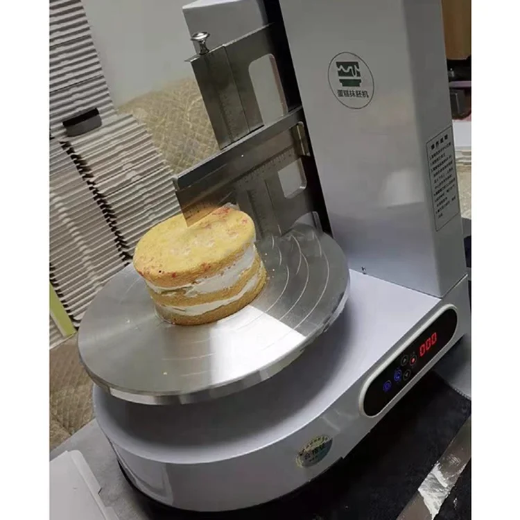 Високоскоростен автоматична машина за намазывания торта с крем за торта с добро качество Изображение 3