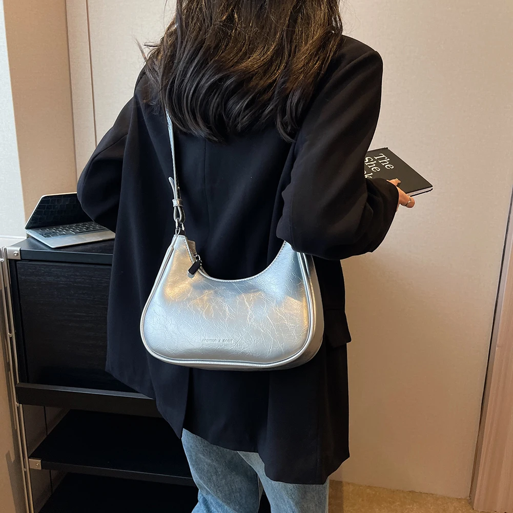 Модерна Елегантна чанта за пазаруване, Ретро Ежедневни дамски чанти-книги, Чанти през рамо, Дамски Кожени Однотонная чанта във формата на Полумесец, за жени 2023 Изображение 3