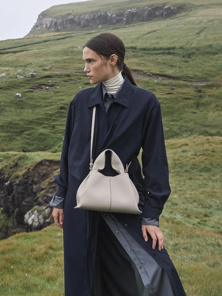 Луксозна Дизайнерска Нова Дамска чанта Cloud Чанта от естествена кожа, Преносим дамска чанта-месинджър чанта за равиоли Изображение 4