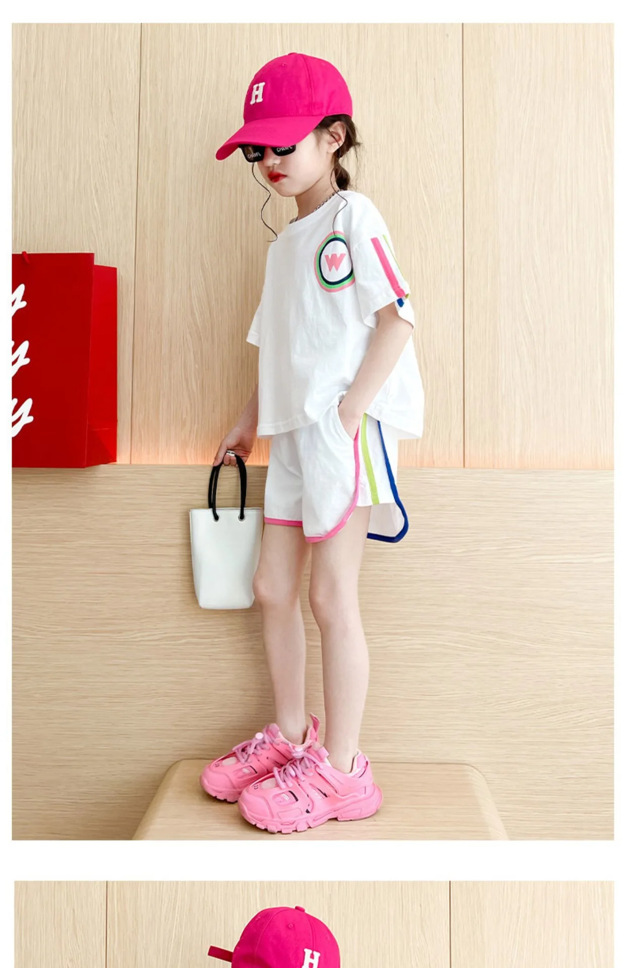Корейска детска летни дрехи 2023 г., къс ръкав за момичета по-малки деца + ежедневни панталони, комплект от 2 теми, дрехи за почивка за тийнейджъри, спортен костюм Изображение 5